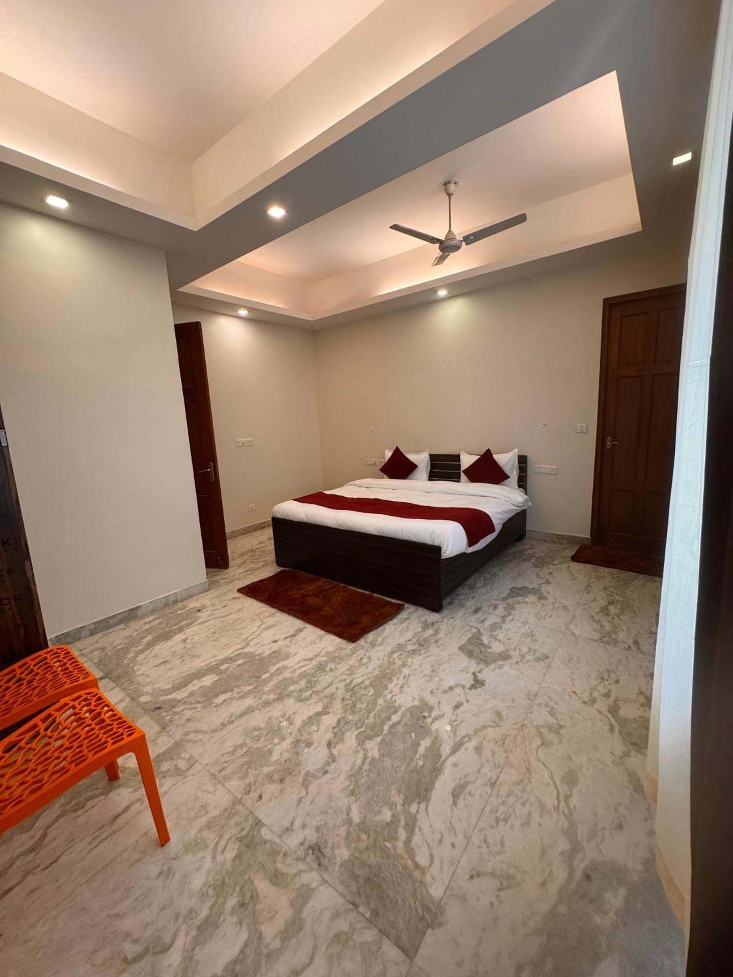Hl Grand Hotel Lucknow Ngoại thất bức ảnh
